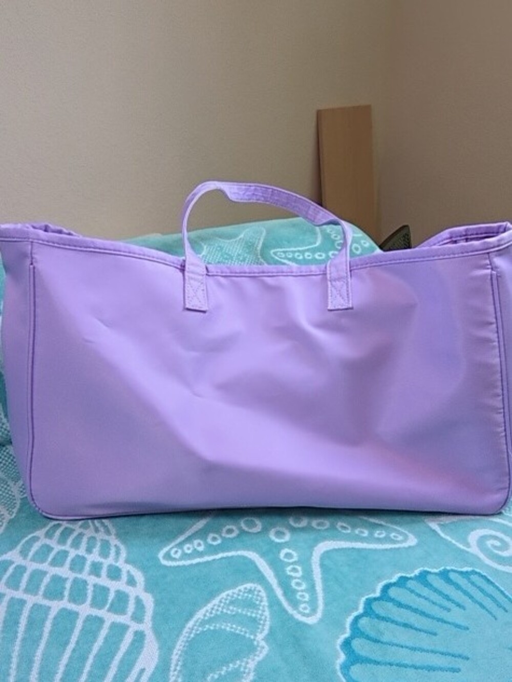 Simply Southern Lavender Tote with Multicolor "BE KIND" Patch - Picture 2 of 4